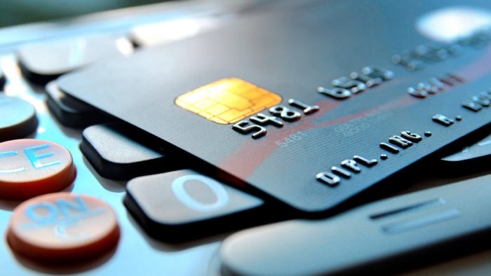 CMF define nuevo cálculo del pago mínimo en tarjetas de crédito