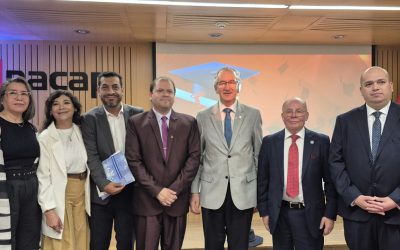 INACAP reconoce excelencia académica con apoyo del Colegio de Contadores e Inputsoft