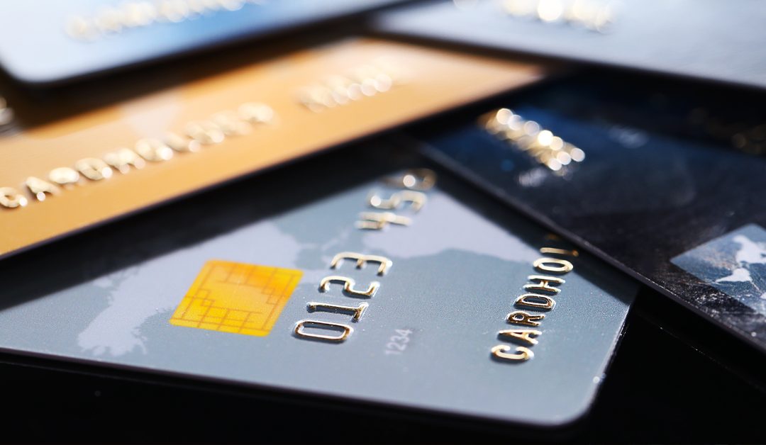 Chilenos tienen alto nivel de bancarización, pero la educación financiera sigue siendo una asignatura pendiente